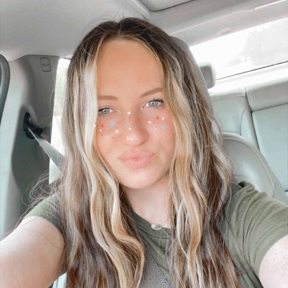 Meet your Posher, Keely